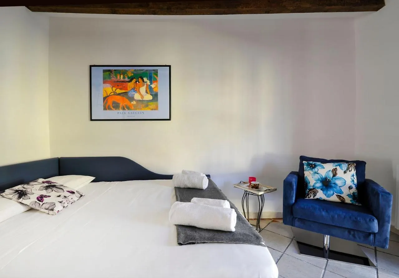 ميلان Gaudenzio Ferrari Halldis Apartments 0*,  إيطاليا